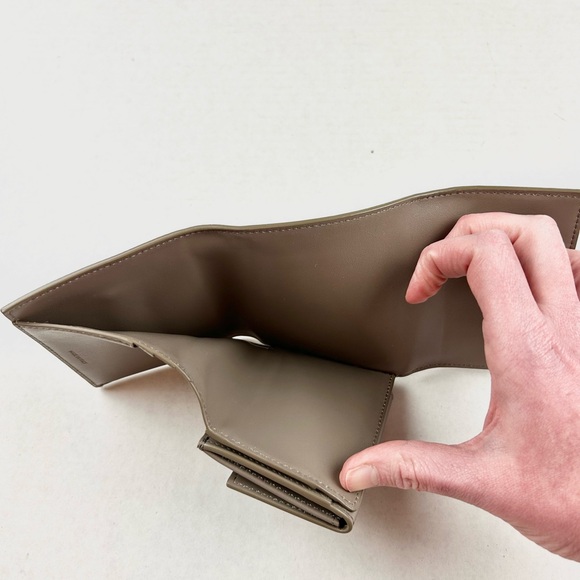 Celine Small Pebble Colored Trifold Wallet with Grained Calfskin - Picture 5 of 7